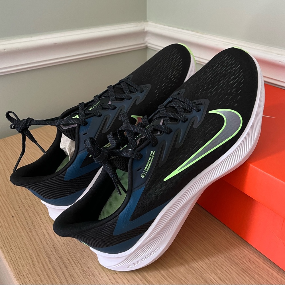 New Nike Zoom Winflo 7 Black/Vapor Green Running Shoes Sneakers Men’s Size 10.5